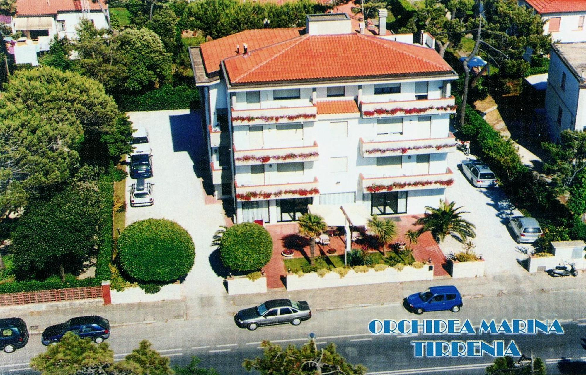 Orchidea Marina Aparthotel Tirrenia Exterior foto